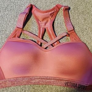 Victoria Sport Bra